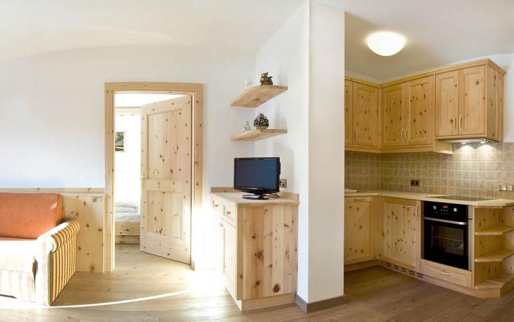 סאן קאסיאנו Family And Wellness Residence Ciasa Antersies חדר תמונה