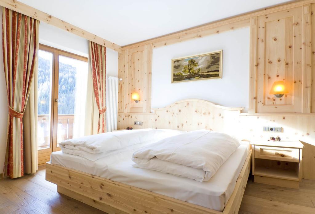 סאן קאסיאנו Family And Wellness Residence Ciasa Antersies מראה חיצוני תמונה