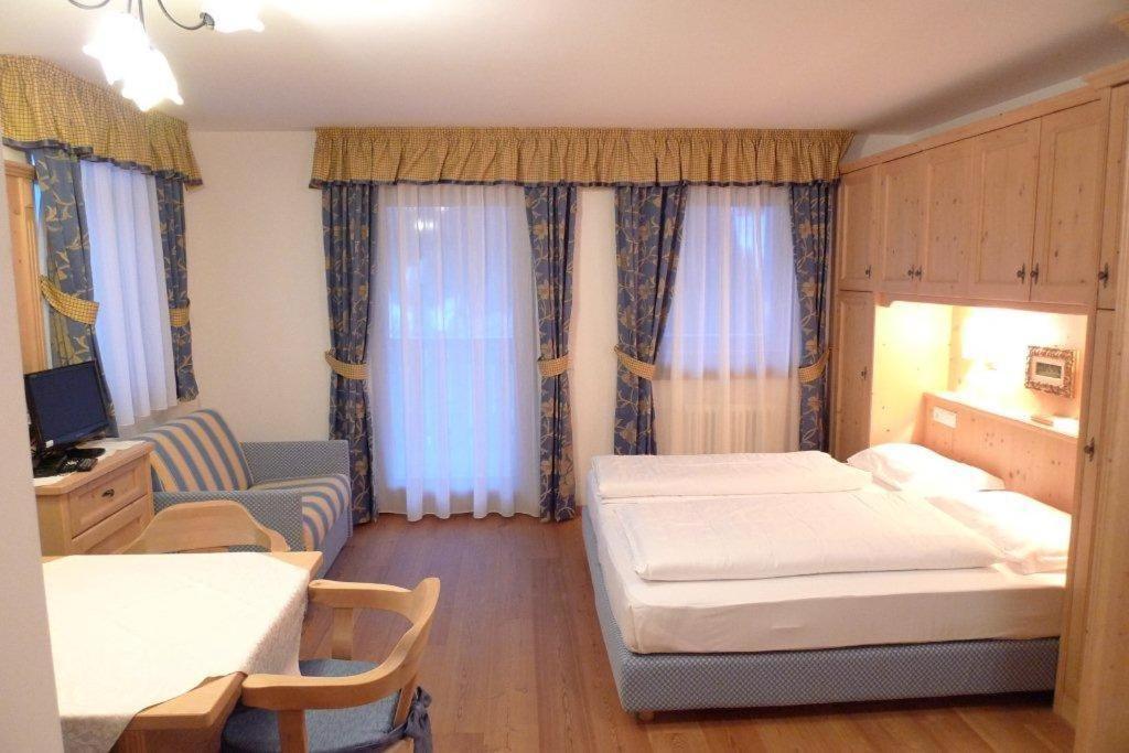 סאן קאסיאנו Family And Wellness Residence Ciasa Antersies מראה חיצוני תמונה